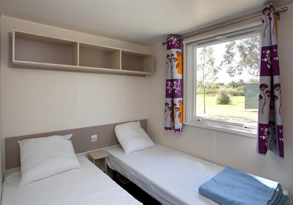 Camping Miami Plage Hotel Poggio Mezzana Phòng bức ảnh